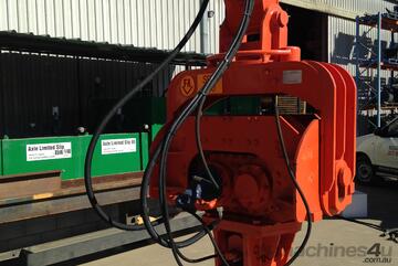 SFV250 Excavator Mounted Vibratory hammer to suit 18 to 25ton Class Cesco Deep Foundation Equipment.