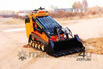 Mini Skid Steer Loader INCLUDING 4in1 Bucket - Powerful 35hp Diesel Kubota Engine / 600kg Load