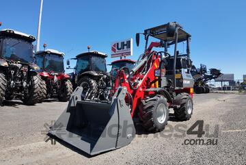 UWL807 Mini Loader with 25HP Kubota Engine, 600kg Loading Capacity, 4in1 Bucket & Fork