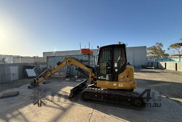 Caterpillar CAT 305 Excavator
